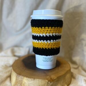 Crochet coffee cozy black and gold small to medium coffee or tea to go …